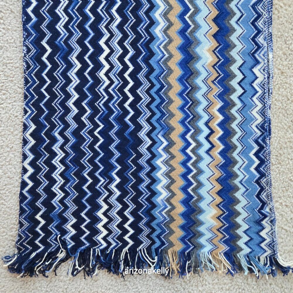 MIssoni 100% Wool Blue Zig Zag Scarf - Picture 7 of 15